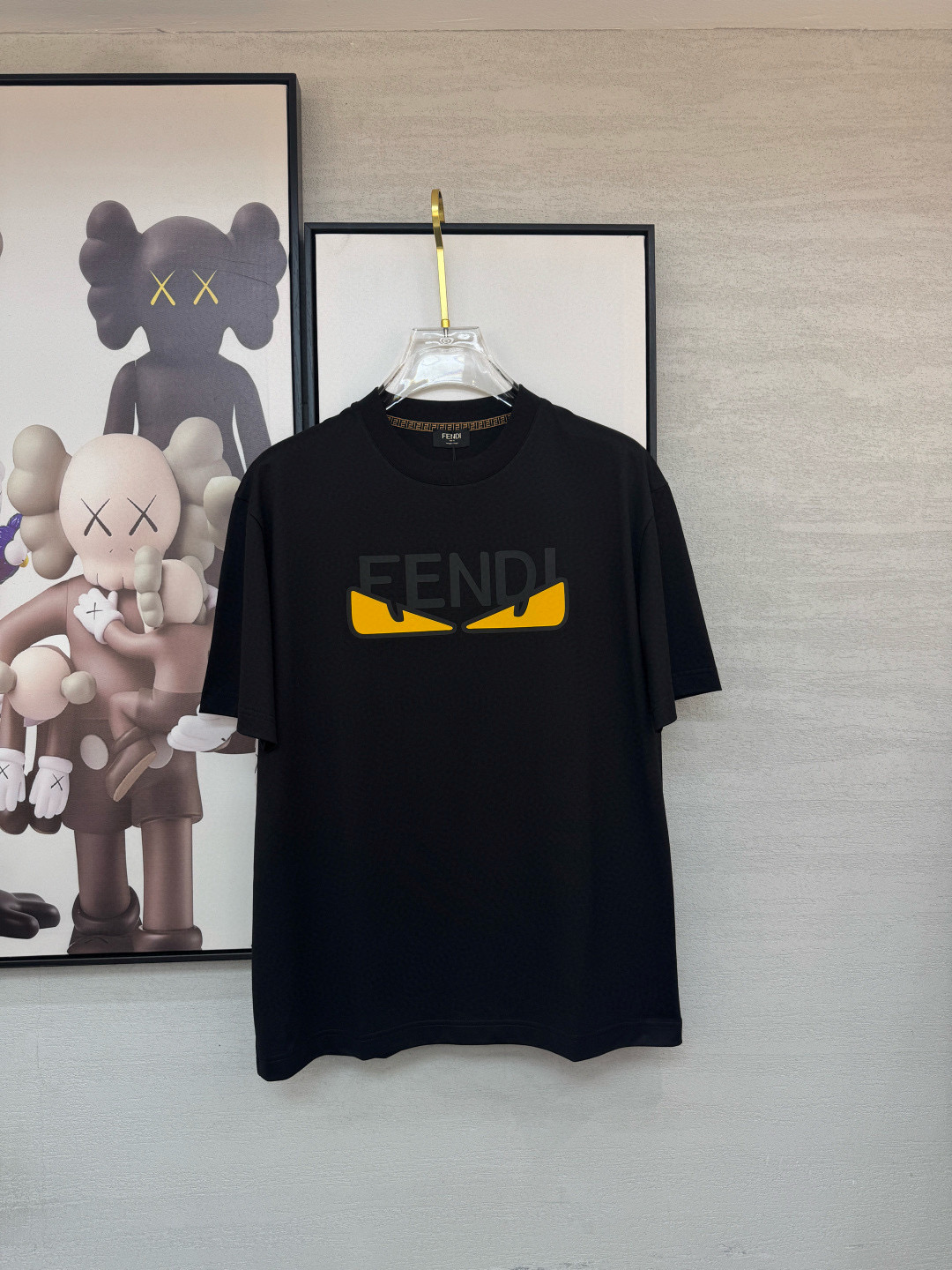 펜디 남자 반팔티