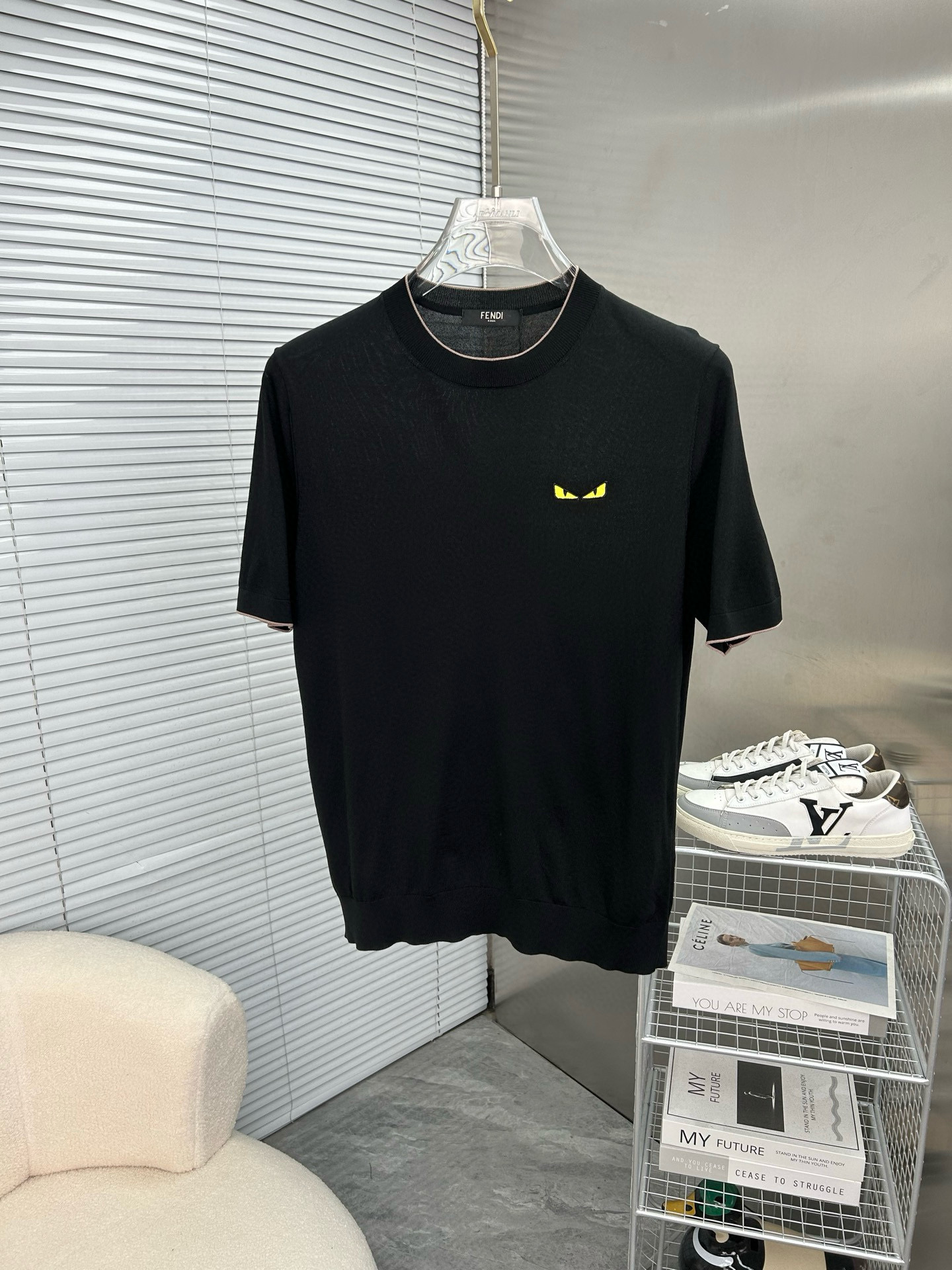 펜디 2컬러 남자 반팔티