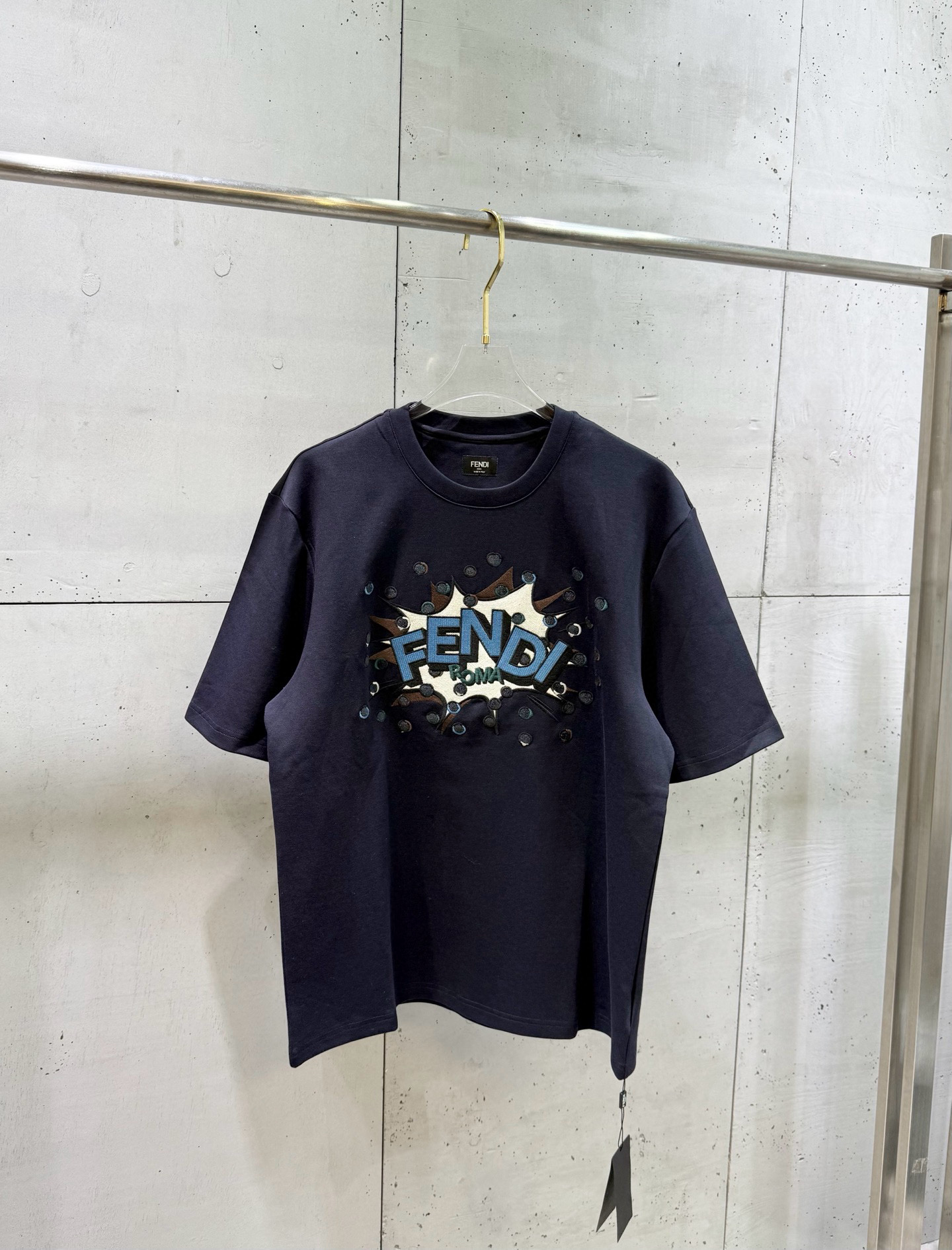 펜디 남자 반팔티