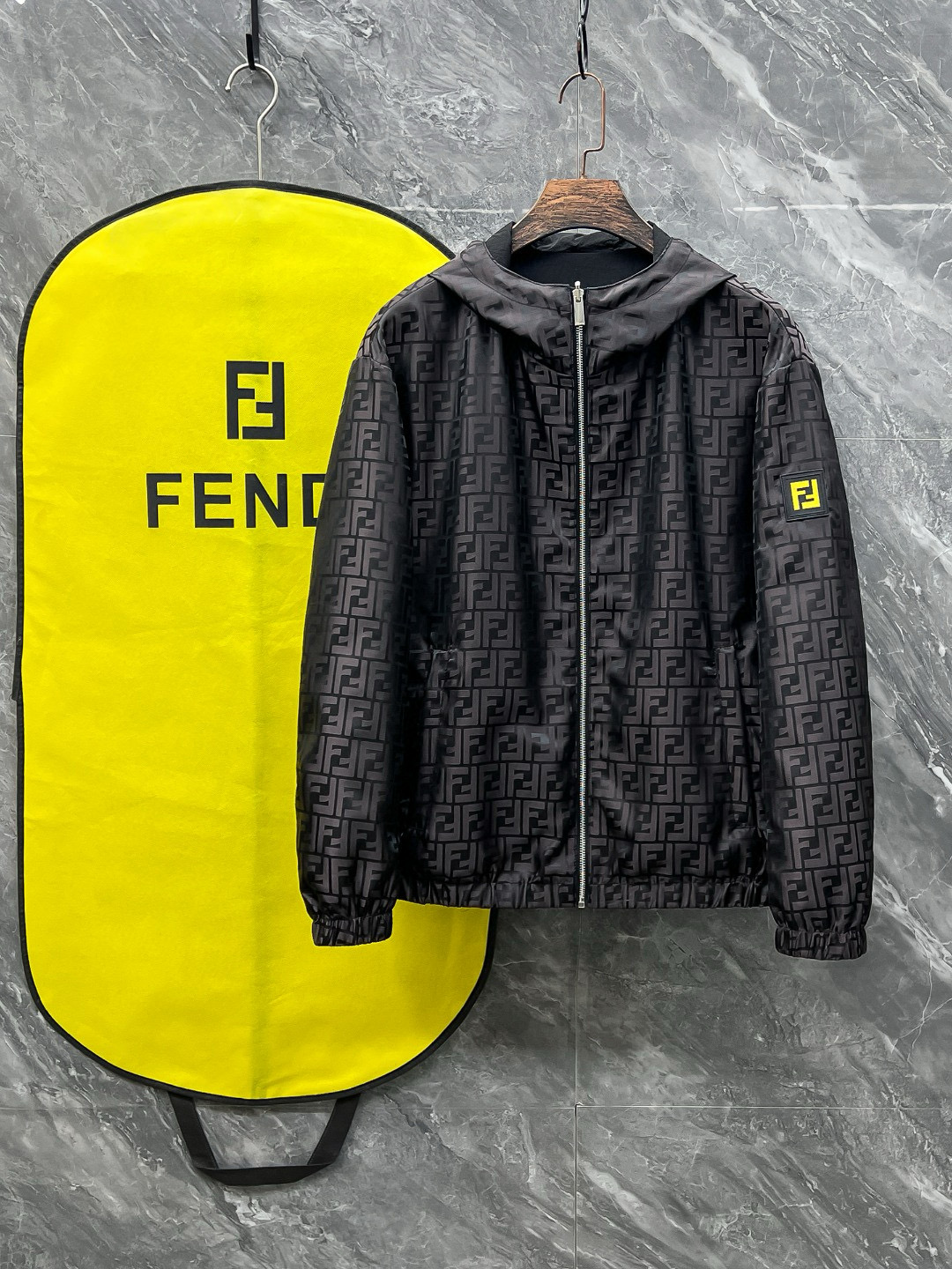 펜디 2컬러 남자 자켓