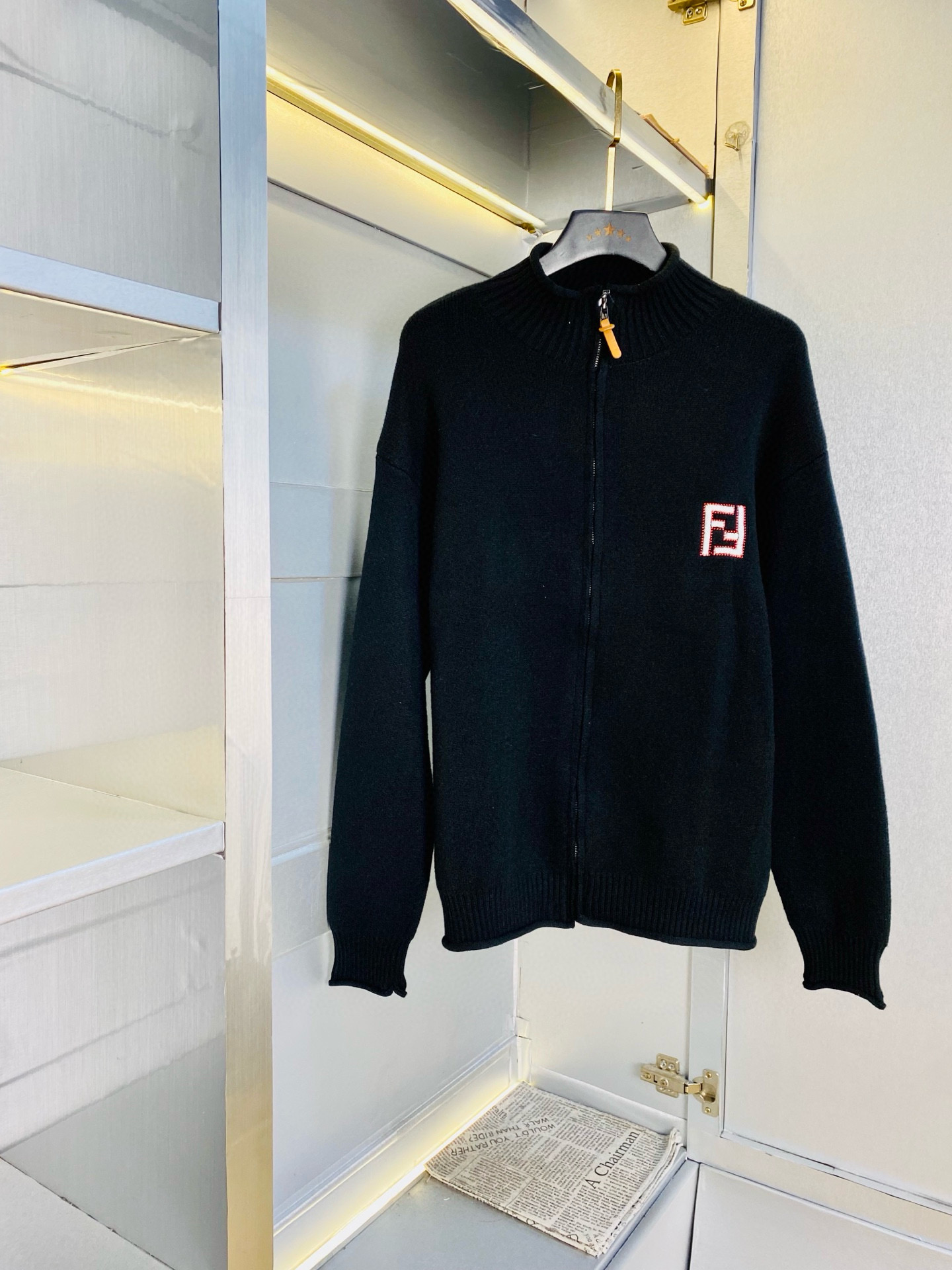 펜디 2컬러 남자 가디건