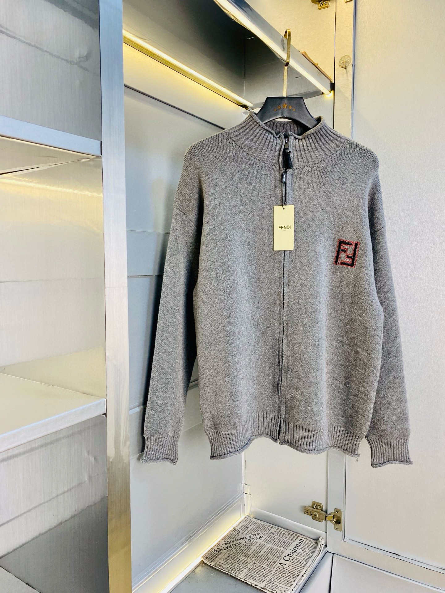 펜디 2컬러 남자 가디건