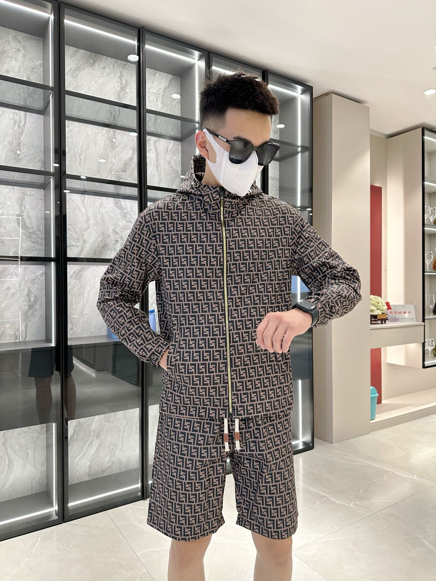 펜디 남자 세트