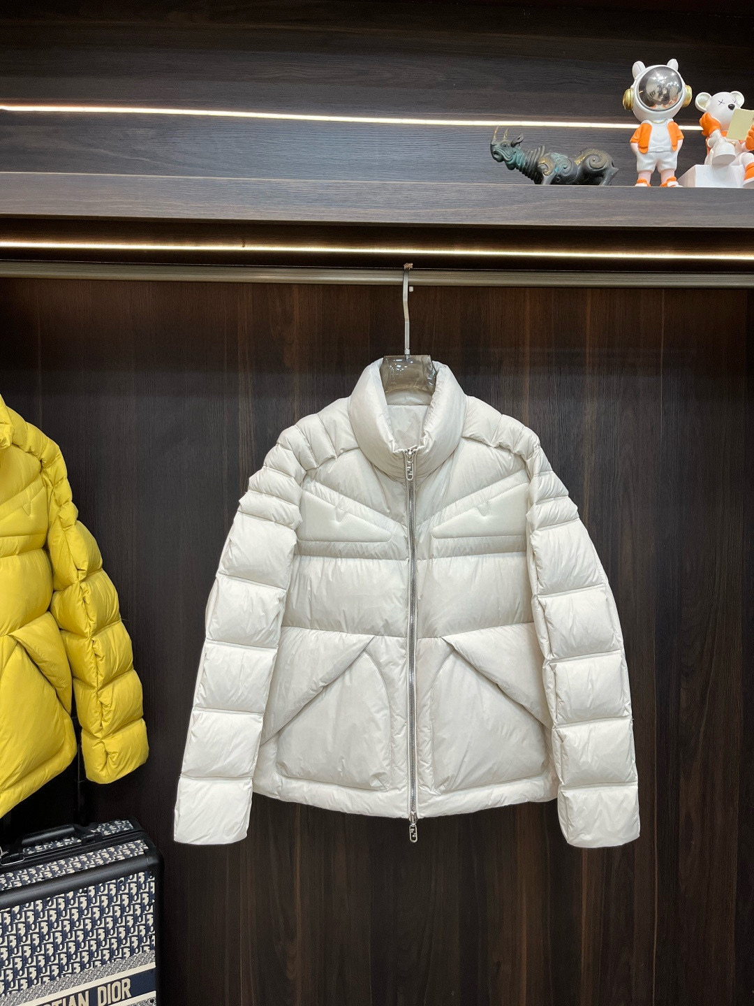 펜디 4컬러 남자 패딩